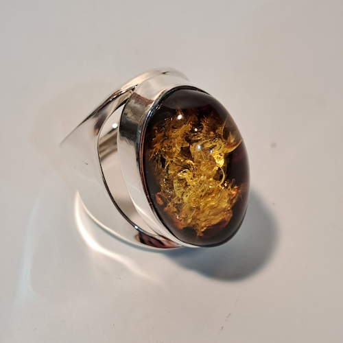 Click to view detail for HW-526 Ring, Oval, Golden Amber, Adjustable Size $123